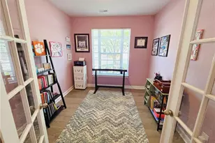 4815 Sterling Brooke Ln, Winston-Salem, NC 27103 - Photo 5