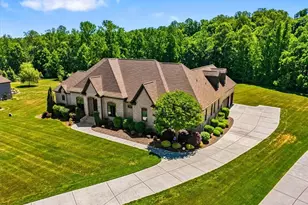 6635 Linville Ridge Dr, Oak Ridge, NC 27310 - Photo 49