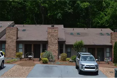1573 E Ivy Trace, Wilkesboro, NC 28697 - Photo 3