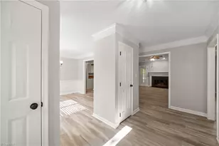 6121 Hickory Creek Rd, Winston-Salem, NC 27107 - Photo 5