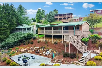 489 Buttons Lane, Sparta, NC 28675 - Photo 1