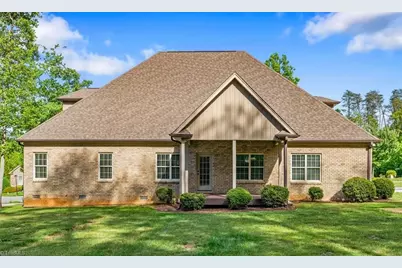 7711 Northern Estates Point, Greensboro, NC 27455 - Photo 47