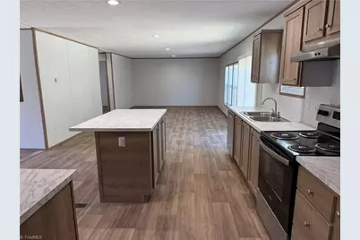 117 Harvick Lane, Lexington, NC 27292 - Photo 11