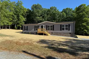 117 Harvick Ln, Lexington, NC 27292 - Photo 3