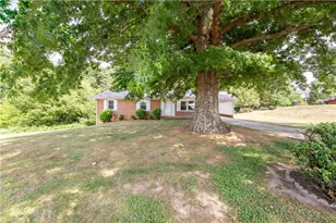 6221 Salem Chapel Rd, Walnut Cove, NC 27052 - Photo 1