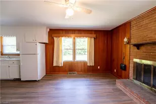 6221 Salem Chapel Rd, Walnut Cove, NC 27052 - Photo 9