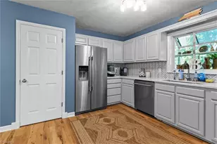 230 Country Club Rd, Mount Airy, NC 27030 - Photo 11