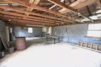 6601 Nc Highway 704, Madison, NC 27025 - Photo 17
