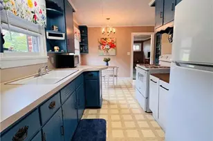2556 Westfield Rd, Mount Airy, NC 27030 - Photo 15