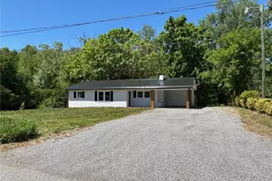 162 Green Valley St, North Wilkesboro, NC 28659 - Photo 3