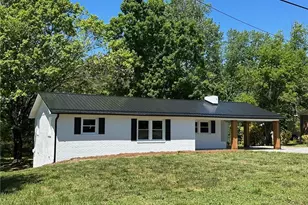 162 Green Valley St, North Wilkesboro, NC 28659 - Photo 1