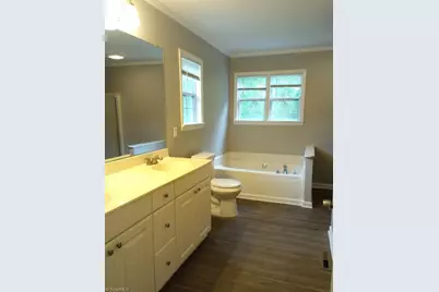 4125 Moat Drive, Winston-Salem, NC 27101 - Photo 17
