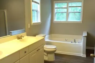 4125 Moat Dr, Winston-Salem, NC 27101 - Photo 17