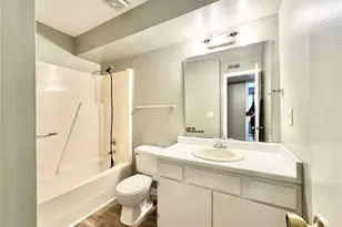 5655 Hornaday Rd, Greensboro, NC 27409 - Photo 13