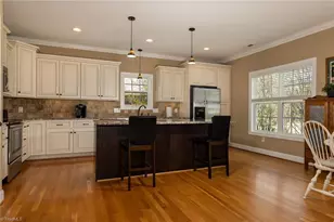106 Breckenridge Dr, Thomasville, NC 27360 - Photo 11