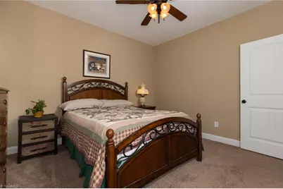 106 Breckenridge Drive, Thomasville, NC 27360 - Photo 35