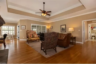 106 Breckenridge Drive, Thomasville, NC 27360 - Photo 5