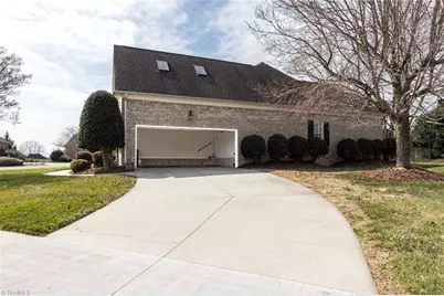 2 Wexford Circle, Thomasville, NC 27360 - Photo 3