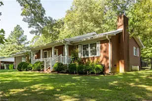 262 Boggs Rd, Thomasville, NC 27360 - Photo 3