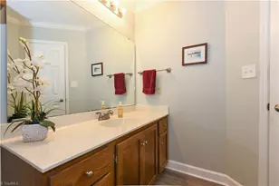 806 Carriage Crossing Ln, Greensboro, NC 27410 - Photo 27