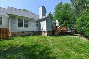 806 Carriage Crossing Ln, Greensboro, NC 27410 - Photo 31
