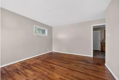 1316 Joyce Street, Greensboro, NC 27405 - Photo 5