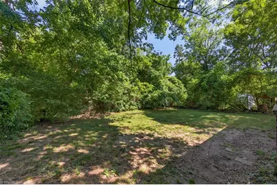 1316 Joyce Street, Greensboro, NC 27405 - Photo 17