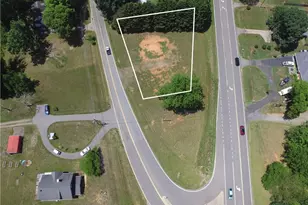 2493 Old Hwy 21, State Road, NC 28676 - Photo 11