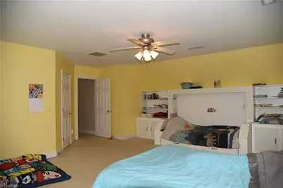 915 New Hampshire Drive, Jamestown, NC 27282 - Photo 23