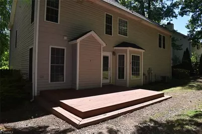 915 New Hampshire Drive, Jamestown, NC 27282 - Photo 29