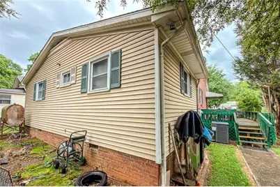 1007 E Brookline Street, Winston-Salem, NC 27107 - Photo 13
