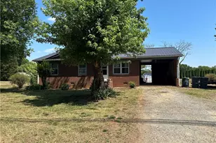8721 Linwood-Southmont Rd, Lexington, NC 27292 - Photo 1