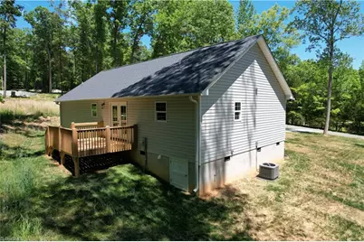 129 Jessicas Way, Lexington, NC 27292 - Photo 5