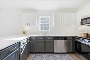 4908 Peppercorn Ln, Greensboro, NC 27406 - Photo 13