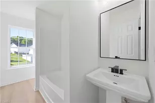 4908 Peppercorn Ln, Greensboro, NC 27406 - Photo 23