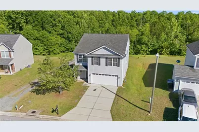 4908 Peppercorn Lane, Greensboro, NC 27406 - Photo 3
