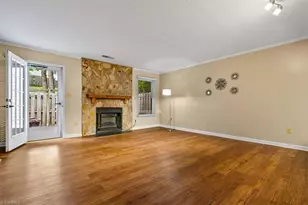 4397 Baylor St, Greensboro, NC 27455 - Photo 9