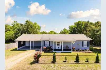 432 E Old Glencoe Road, Burlington, NC 27217 - Photo 1