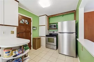 5265 Sweetwater Ct, Greensboro, NC 27407 - Photo 7