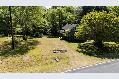 1305 Bridgepoint Road, Greensboro, NC 27405 - Photo 13