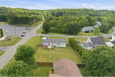 200 Creeksedge Court, Winston-Salem, NC 27105 - Photo 25