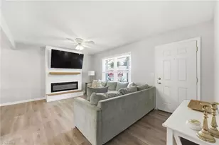 200 Creeksedge Ct, Winston-Salem, NC 27105 - Photo 3