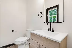 700 Franklin Blvd, Greensboro, NC 27401 - Photo 23