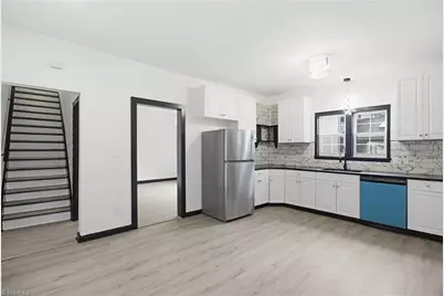 700 Franklin Boulevard, Greensboro, NC 27401 - Photo 9