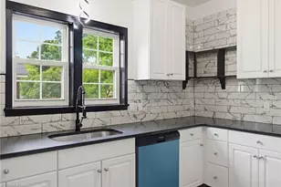 700 Franklin Blvd, Greensboro, NC 27401 - Photo 3