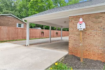 201 Kingwood Road, Reidsville, NC 27320 - Photo 5
