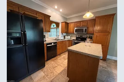 2194 Benwicke Drive, Pfafftown, NC 27040 - Photo 3