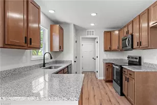 5044 Polk Ave, Winston-Salem, NC 27106 - Photo 11