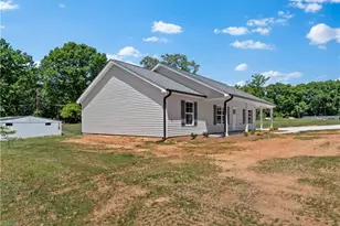 5044 Polk Ave, Winston-Salem, NC 27106 - Photo 3