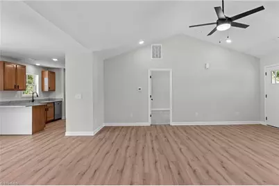5044 Polk Avenue, Winston-Salem, NC 27106 - Photo 9